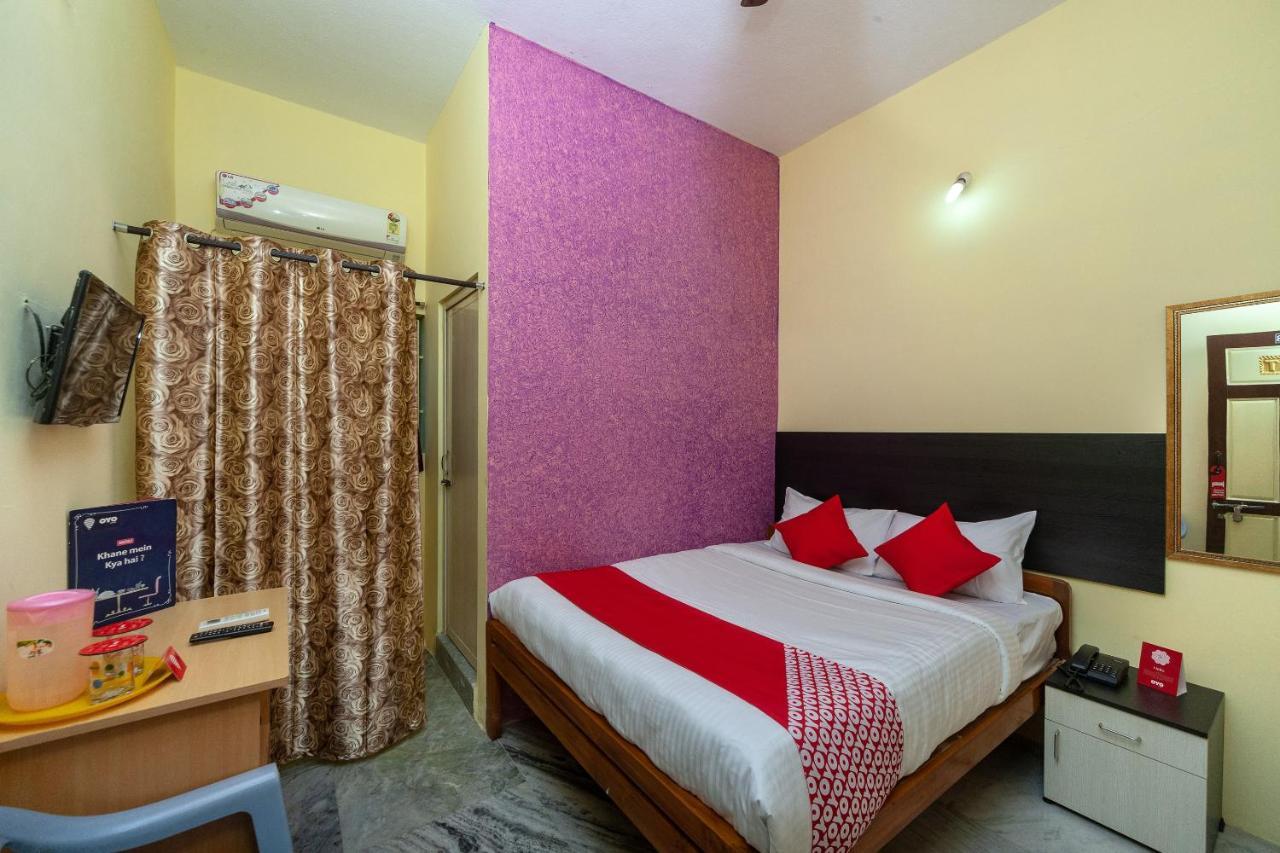 Oyo Flagship 24898 Senthur Murugan Residency Tambaram Luaran gambar