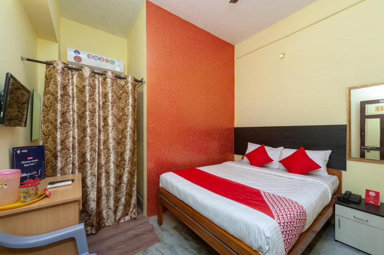 Oyo Flagship 24898 Senthur Murugan Residency Tambaram Luaran gambar